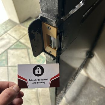 Gate strike plate and lock repair detail